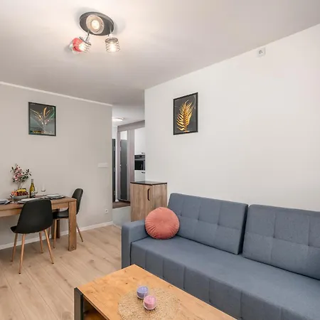 Daire Apartwro 4th-city Square Railway Station Balcony, Garage, Bicycles Wroclaw