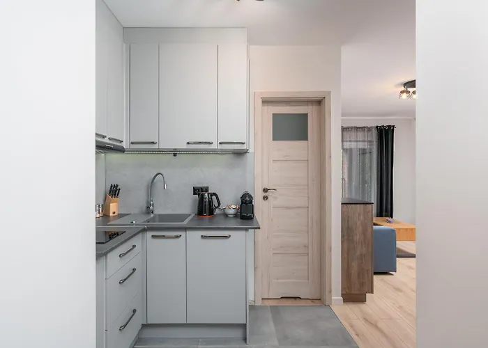 Apartwro 4th-city Square Railway Station Balcony, Garage, Bicycles *