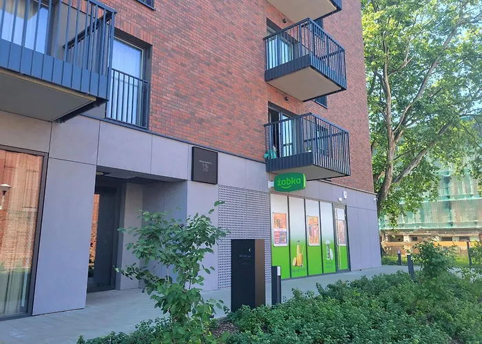 Appartement Apartwro 4th-city Square Railway Station Balcony, Garage, Bicycles