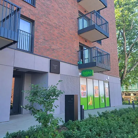 דירה Apartwro 4th-city Square Railway Station Balcony, Garage, Bicycles